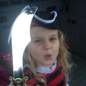 Meet your Posher, Randi