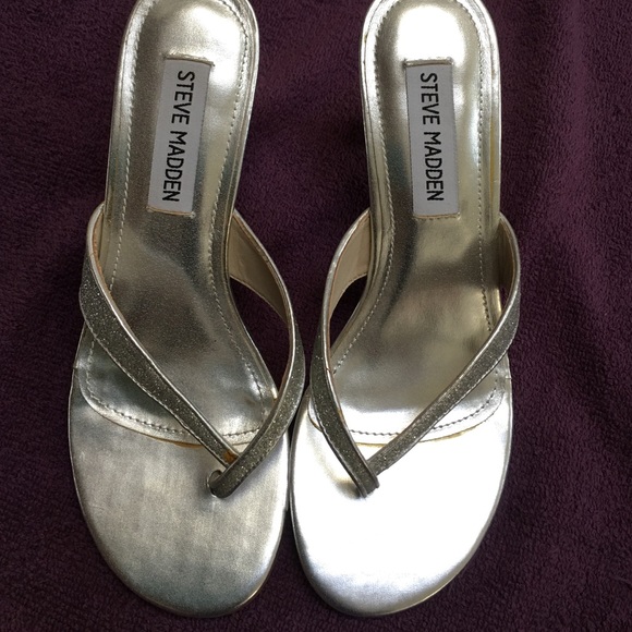Brand new Steve Madden Sandals