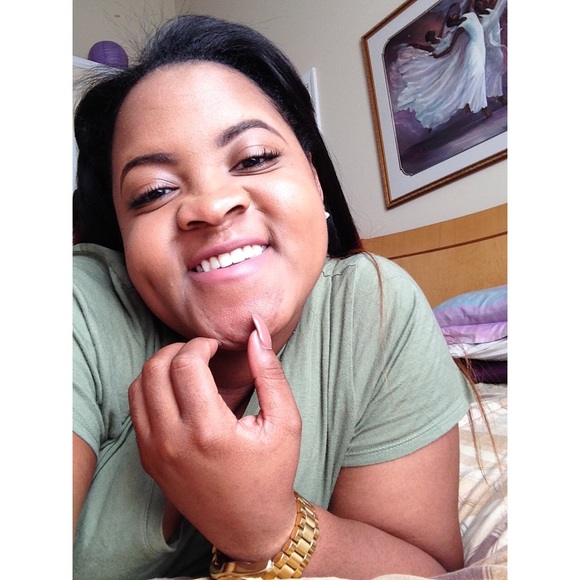Meet your Posher, Jamera