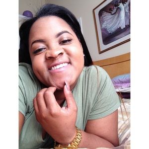 Meet your Posher, Jamera