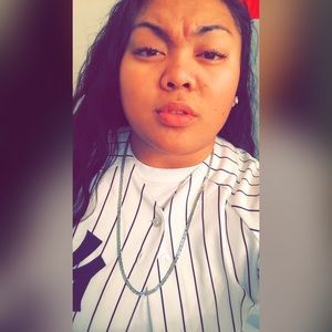 Meet your Posher, Donisha
