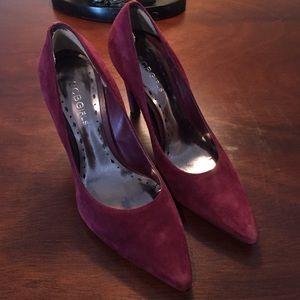 BCBG Heels in Cranberry Suede