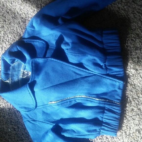 Jacket - Picture 2 of 3