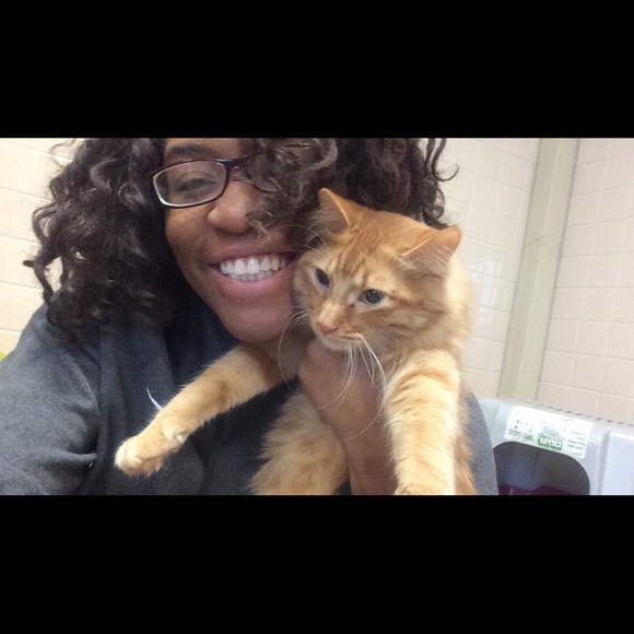 Meet your Posher, Jordyn - Picture 2 of 3