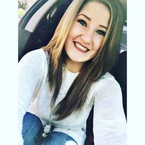 Meet your Posher, Christa