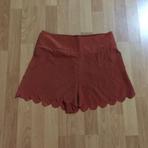 NWOT Bar III Rust Scalloped Shorts; Size Medium