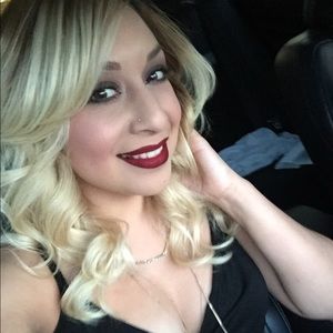 Meet your Posher, Cindy