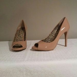 Jessica Simpson Beige Nude Heels Peep Toe Pump 8.5
