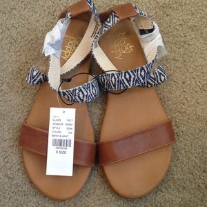Black Poppy ankle cross sandals size 9. New w/tags