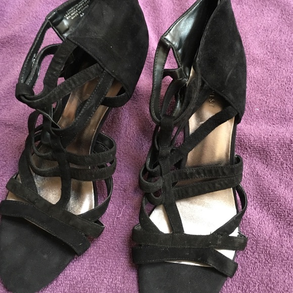 Suede heels