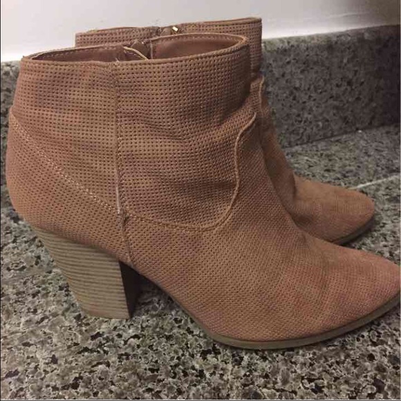 Nine West Booties - Picture 1 of 3