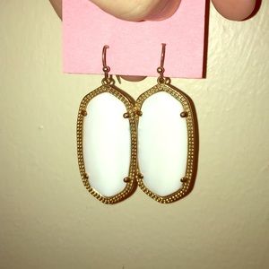Authentic Kendra Scott Earrings!!