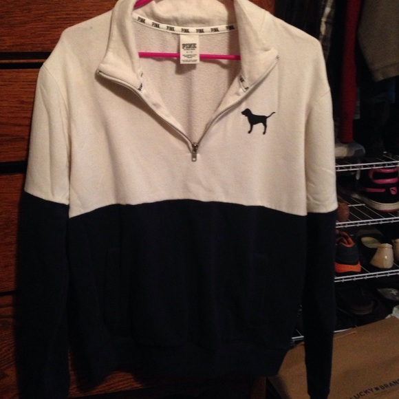 Navy and White VS half zip