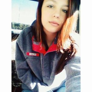 Meet your Posher, Hannah