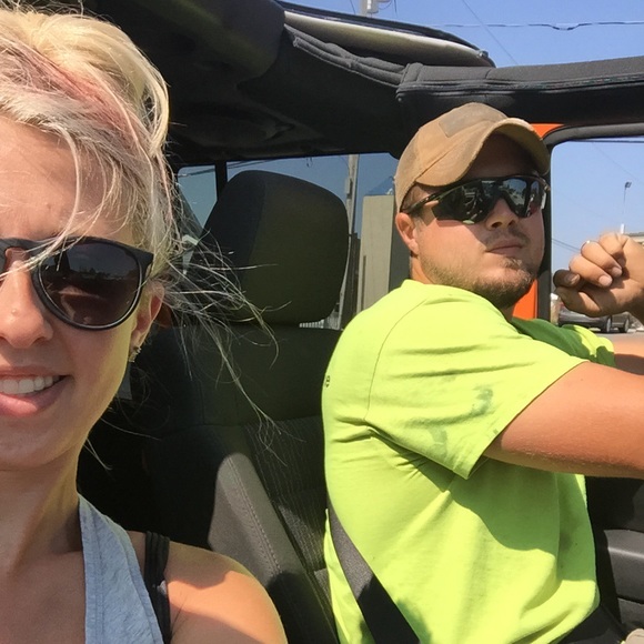 Meet your Posher, Ashley