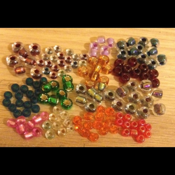 Personalized Wooden Keychain with Intials - Picture 4 of 4