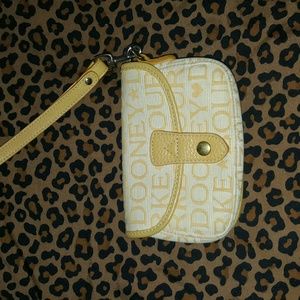 Dooney and bourke