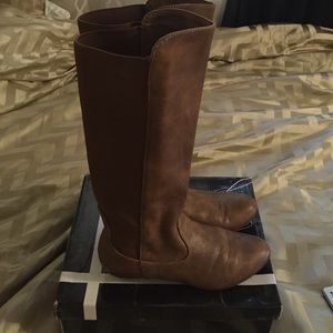 Pre owned tall brown boots women size 5.5