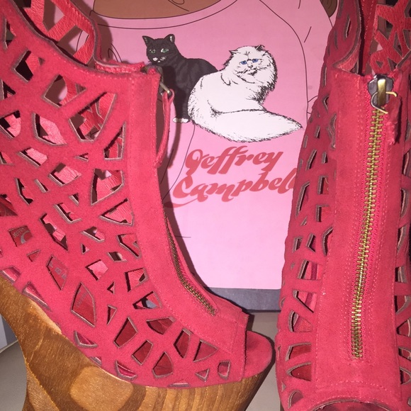 Jeffrey Campbell size 6M Candela Cutout Platforms - Picture 3 of 4