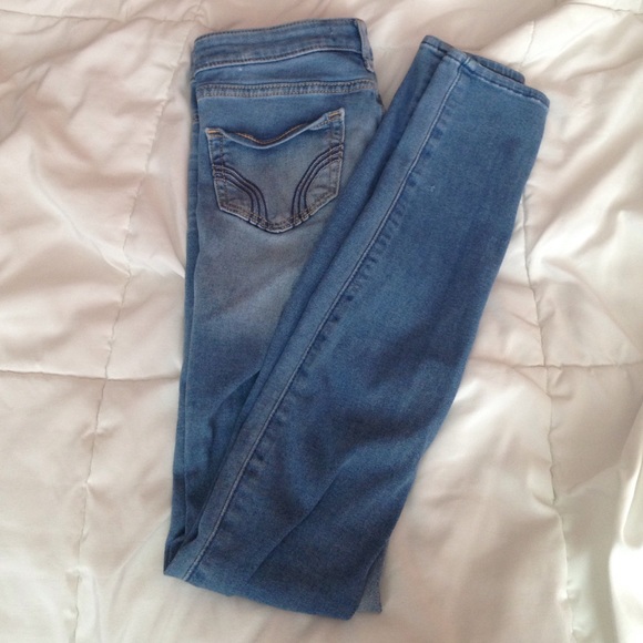 Hollister jeans