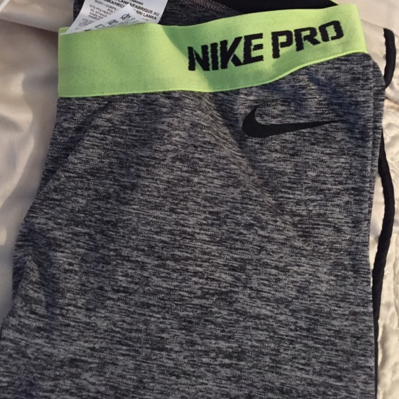 Nike Pro Dri-Fit leggings