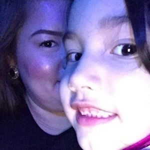 Meet your Posher, Mercedes