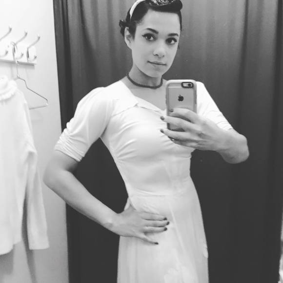 Meet your Posher, Dakota