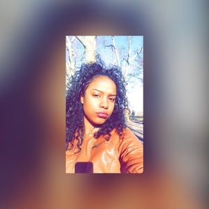 Meet your Posher, Kiara