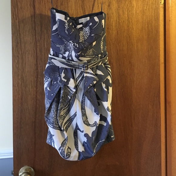 Jessica Simpson strapless dress w/ hidden pockets