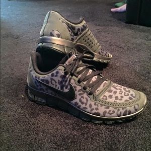 Nike Running Shoes (Cheetah)