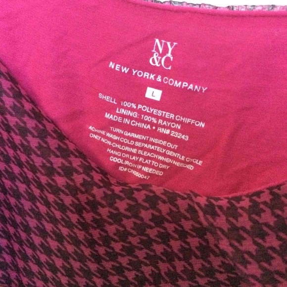 NY&C Chiffon Layer top - Picture 2 of 3