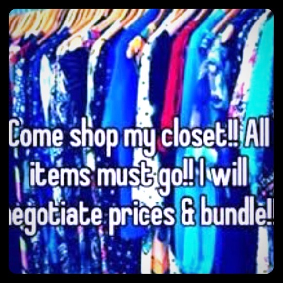EVERYTHING MUST GO 🎁☃