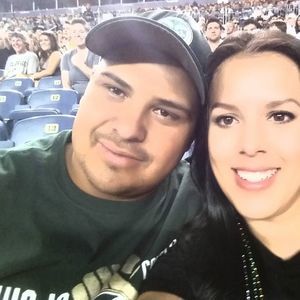 Meet your Posher, Priscila