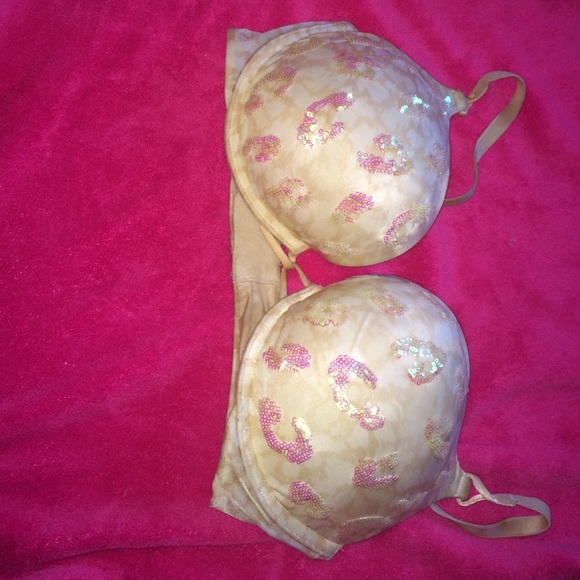 Victoria secret bra
