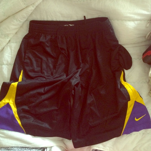 Mens Nike Basketball Shorts
