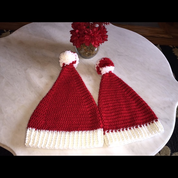 Santa Hat 🎅🏻🆕 - Picture 3 of 4