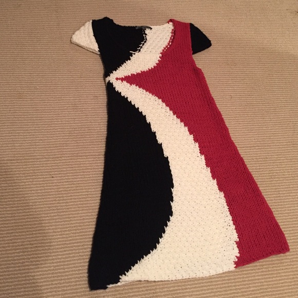 Short sleeved Sweater dress - Picture 1 of 1