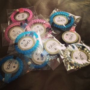 💙🎀Lokai Bracelets     🎄Great Christmas gift!!