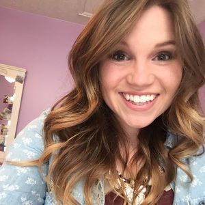 Meet your Posher, Stephanie