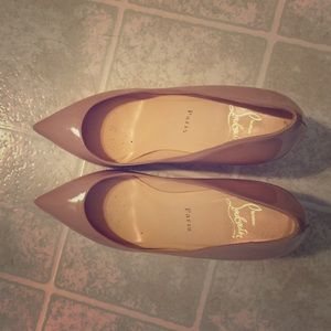 Christian louboutin  80%new ； authentic