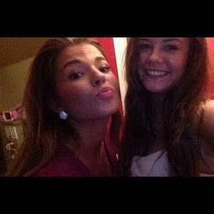 Meet your Posher, Nikki