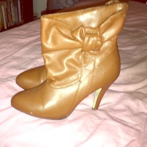 Dark tan ankle boots