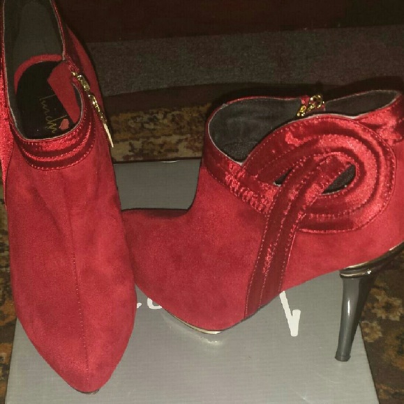 Luichiny red bottom suede Red Booties/ankle boots