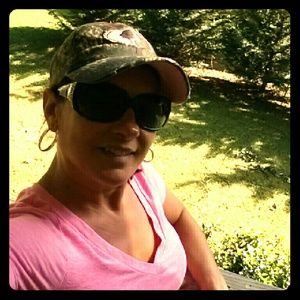 Meet your Posher, Shannon