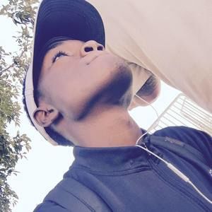 Meet your Posher, Cecil