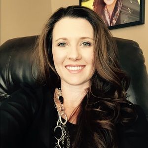 Meet your Posher, Jenn