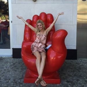 Meet your Posher, Clarice