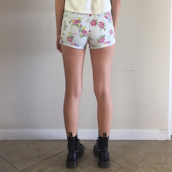 Pacsun bullhead mom shorts - Picture 2 of 2