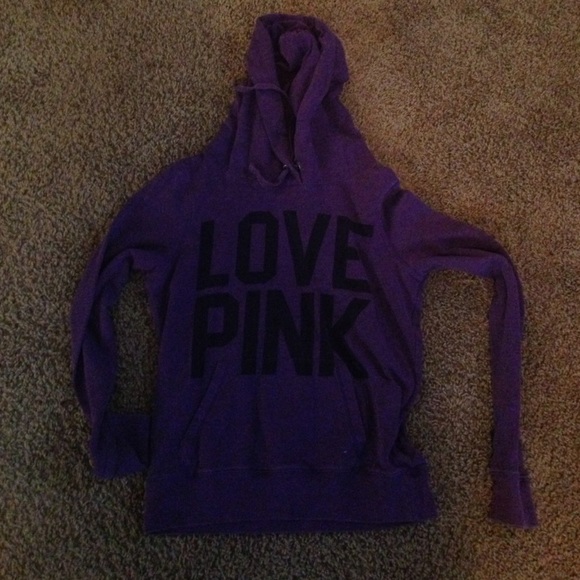 Victoria's Secret love pink clothes!