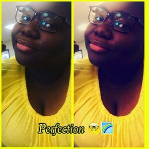 Meet your Posher, Danisha